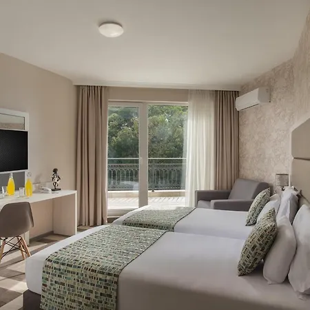 Guest house Marina Sands Bijou Boutique - Amazing Views