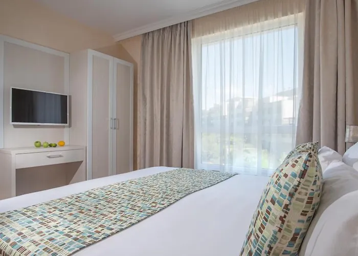 Marina Sands Bijou Boutique - Amazing Views Guest house